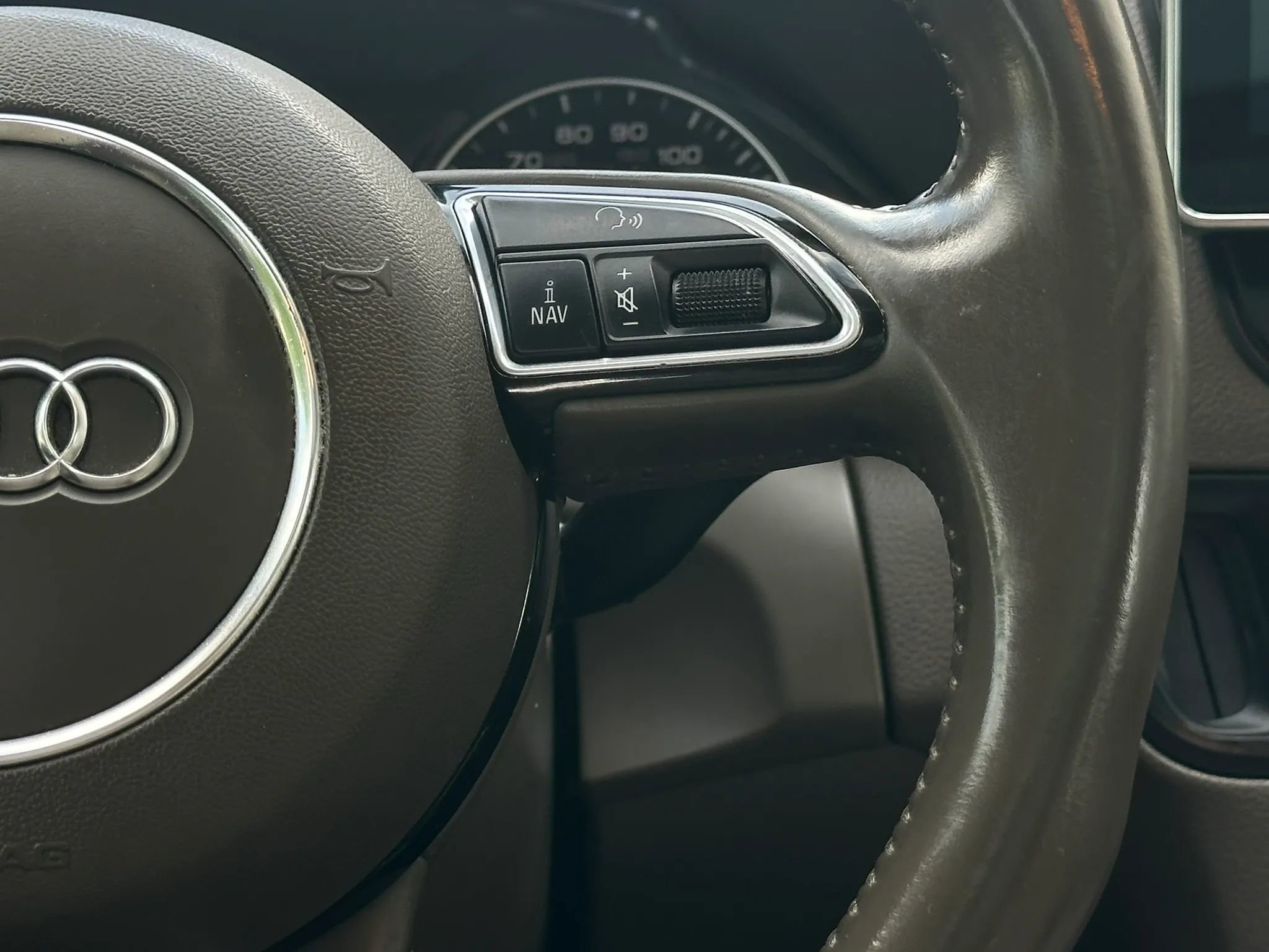 Used 2016 Audi Q5 TDI Premium Plus w/ Technology Package image 29