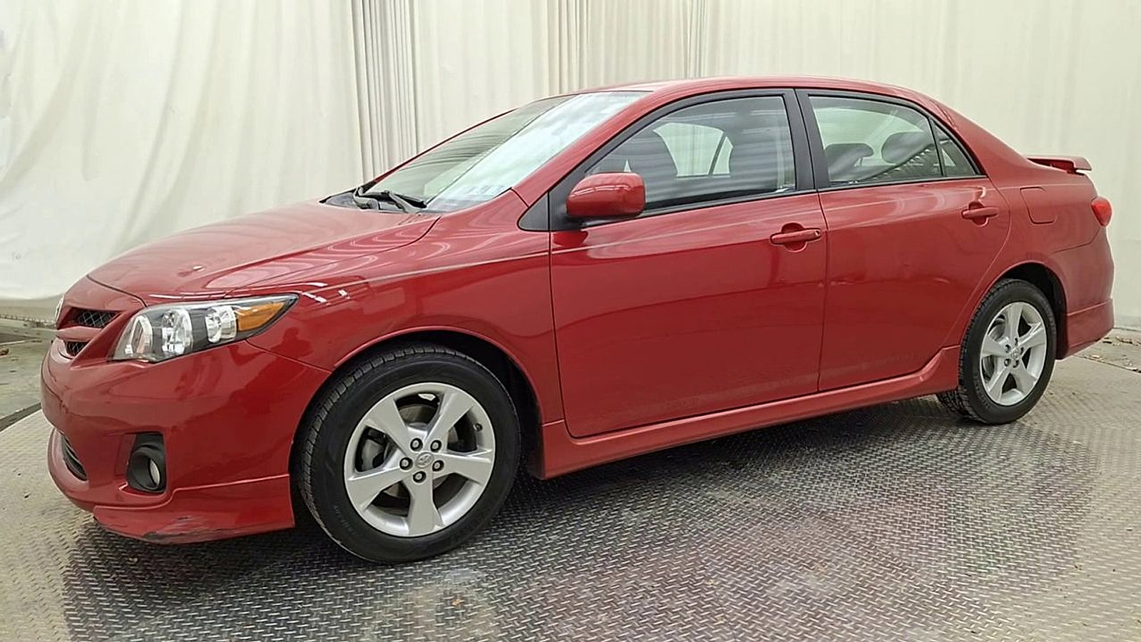Used 2012 Toyota Corolla S image 7
