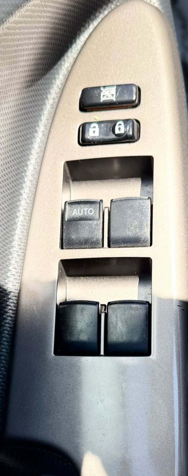 Used 2011 Scion xD FWD image 22