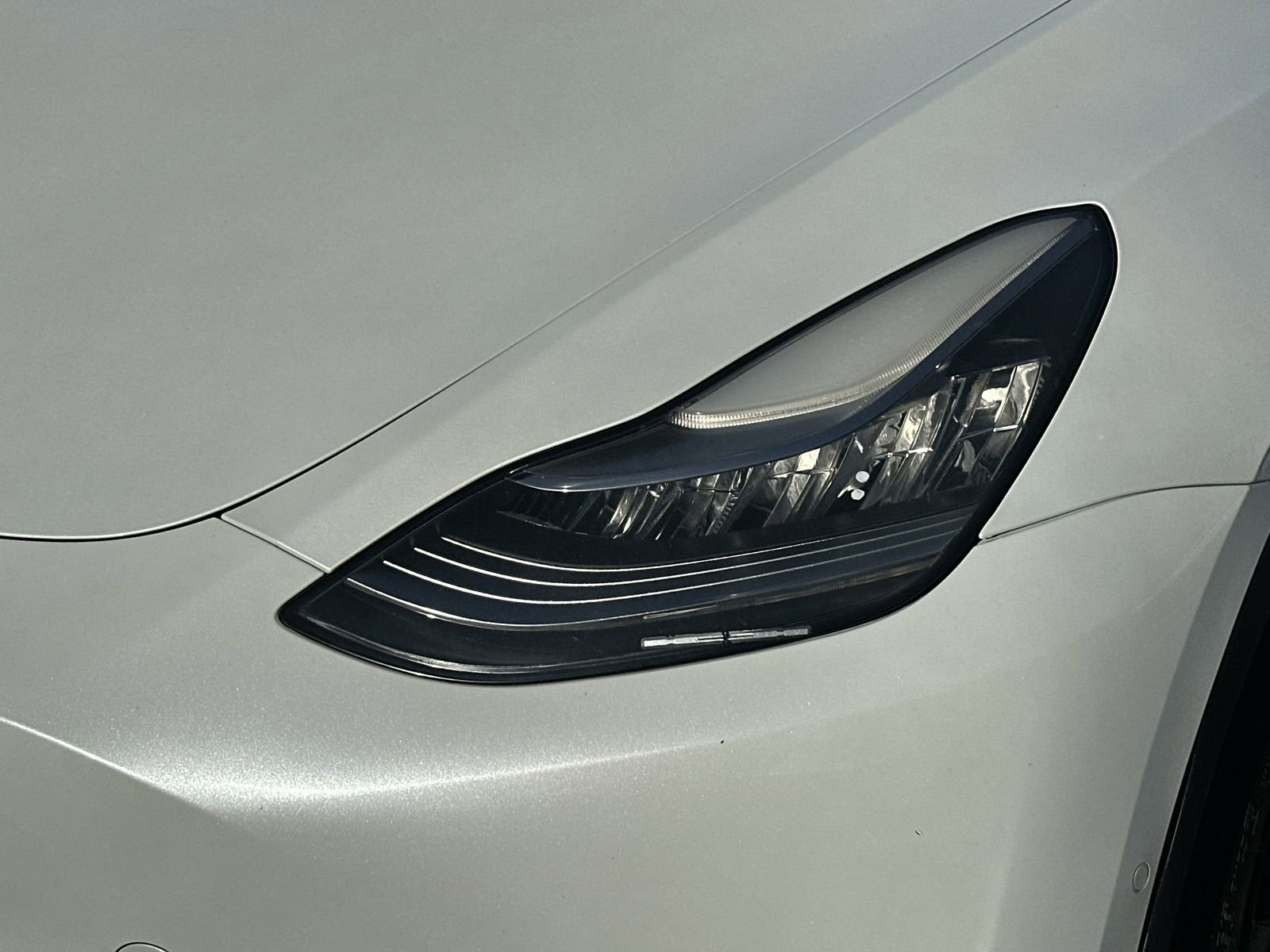 Used 2021 Tesla Model Y Long Range image 11
