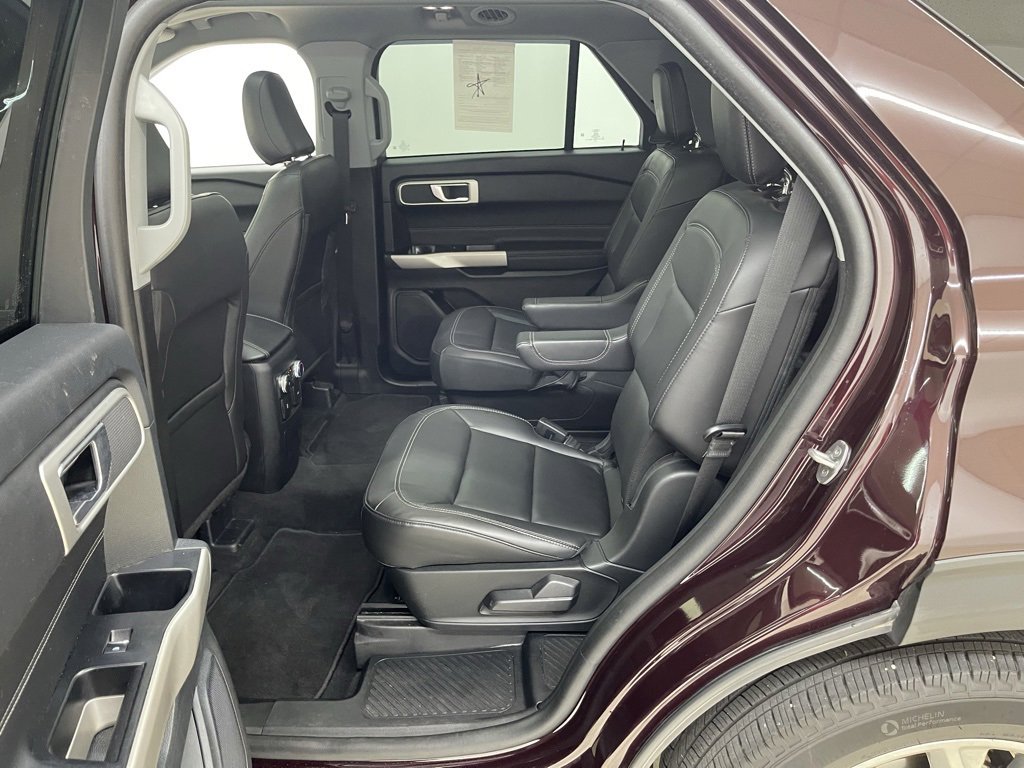 Used 2023 Ford Explorer XLT w/ Equipment Group 202A image 20