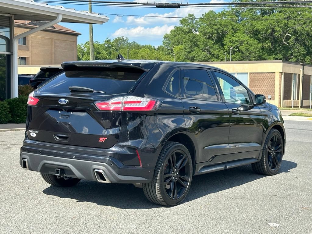 Used 2019 Ford Edge ST w/ Equipment Group 401A AWD/4WD image 10