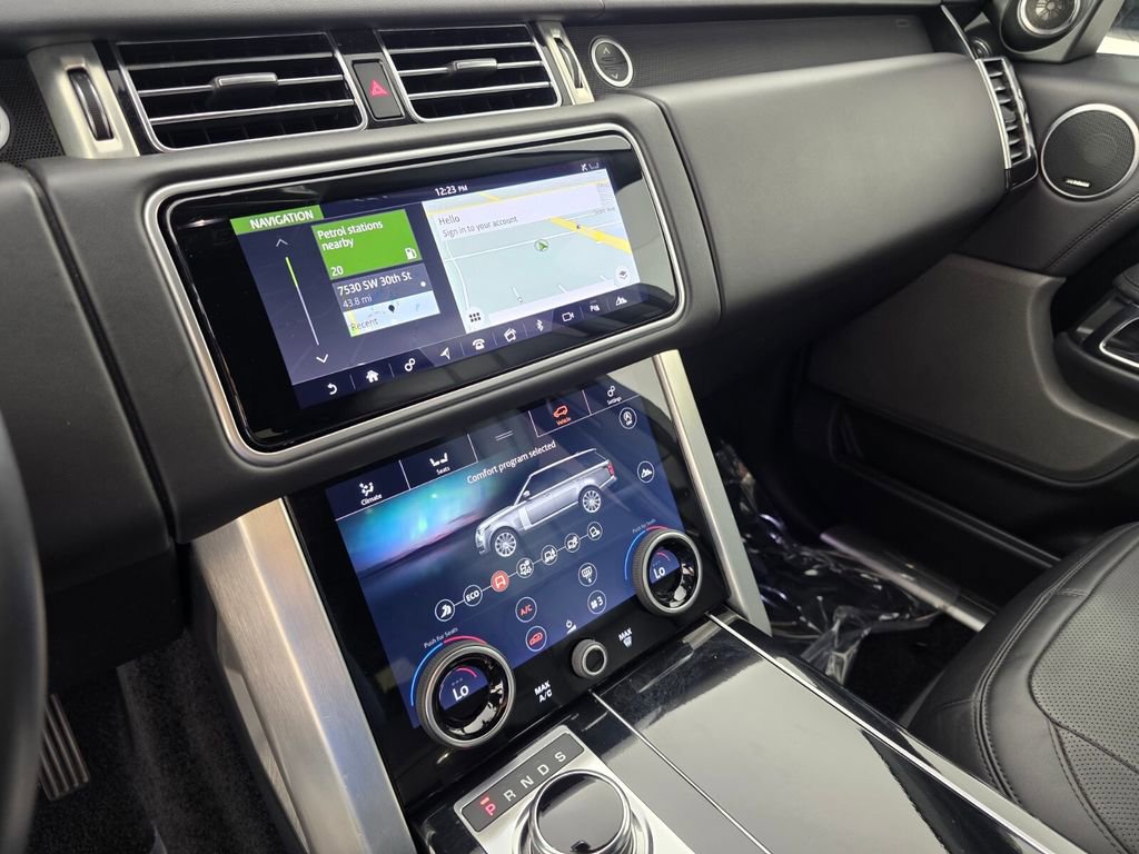 Used 2019 Land Rover Range Rover Supercharged AWD/4WD image 22