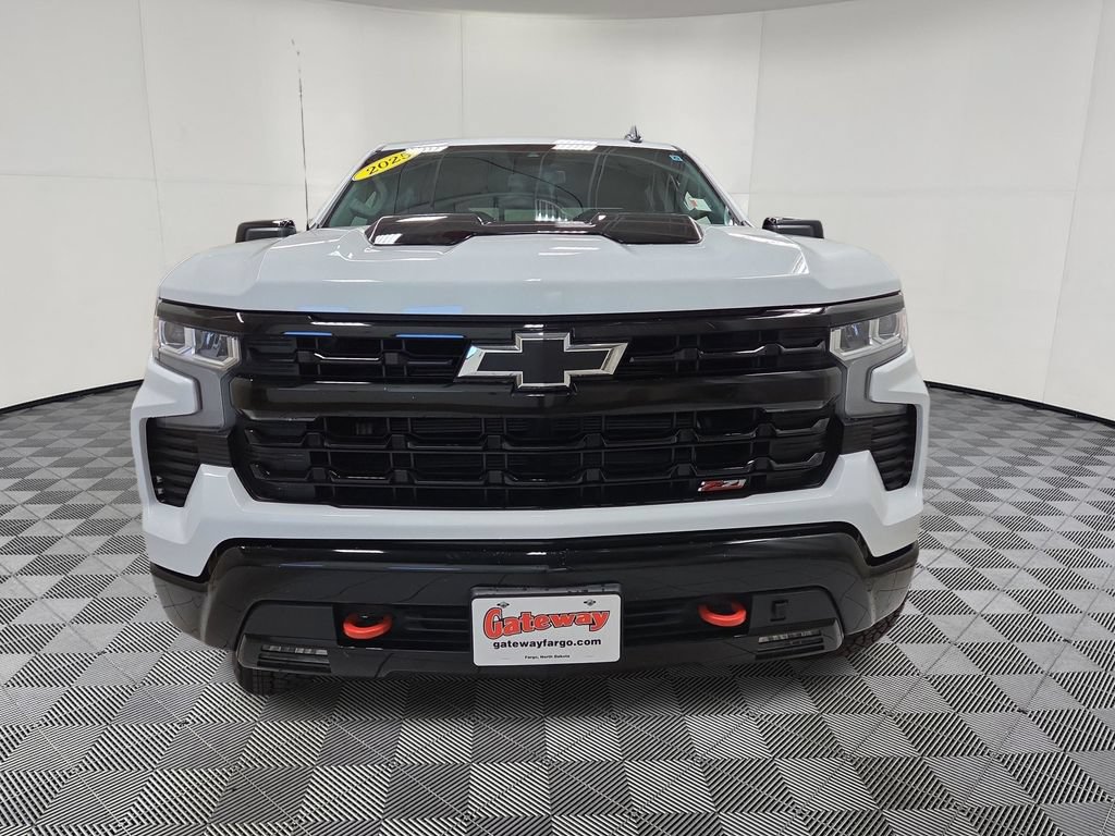 Used 2025 Chevrolet Silverado 1500 LT Trail Boss w/ Convenience Package II AWD/4WD image 5