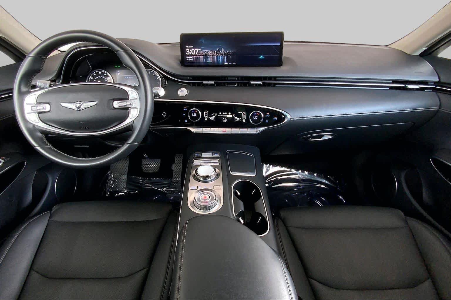 Used 2025 Genesis GV70 2.5T AWD/4WD image 16