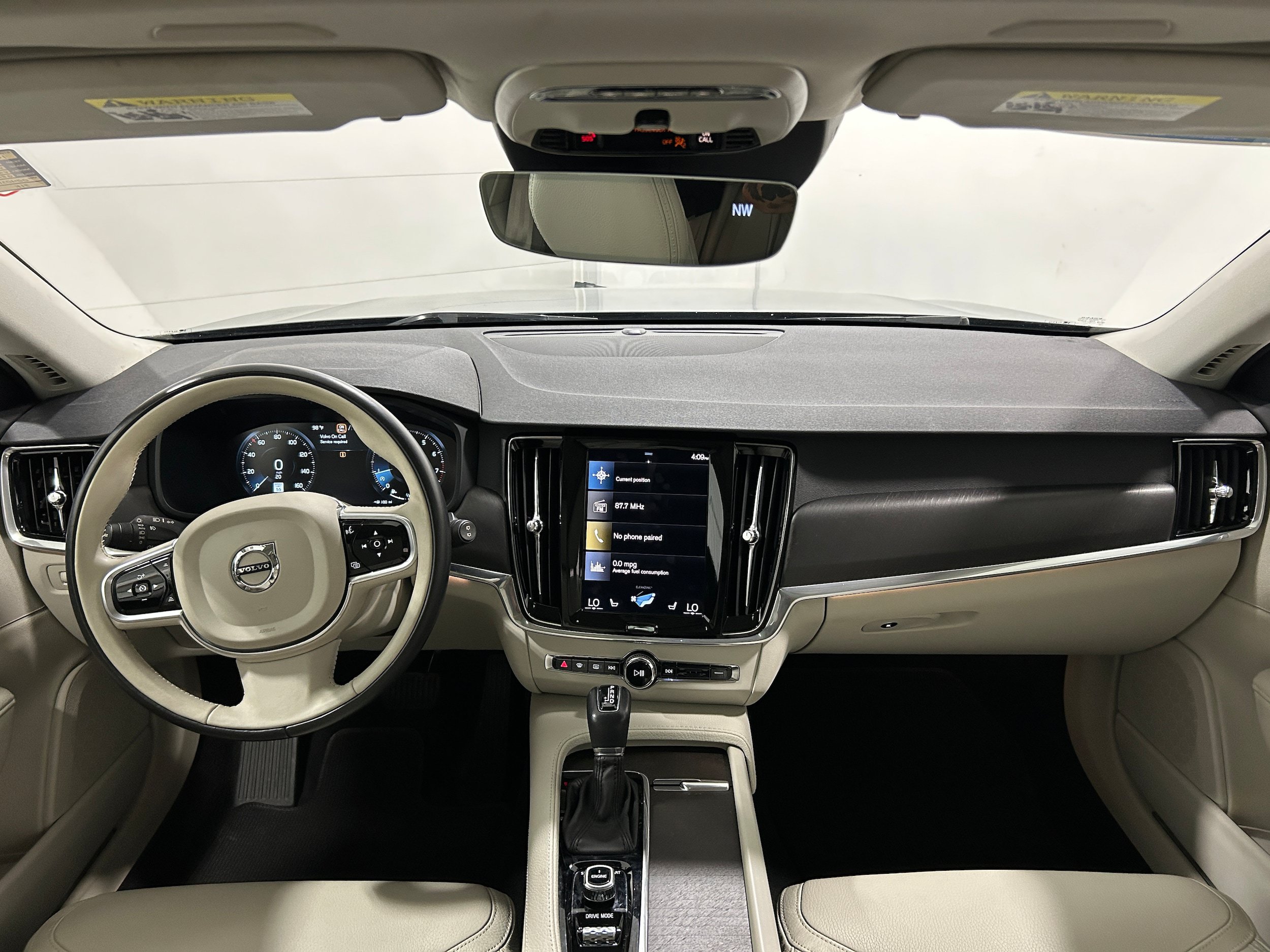 Used 2017 Volvo V90 T6 Cross Country AWD/4WD image 13
