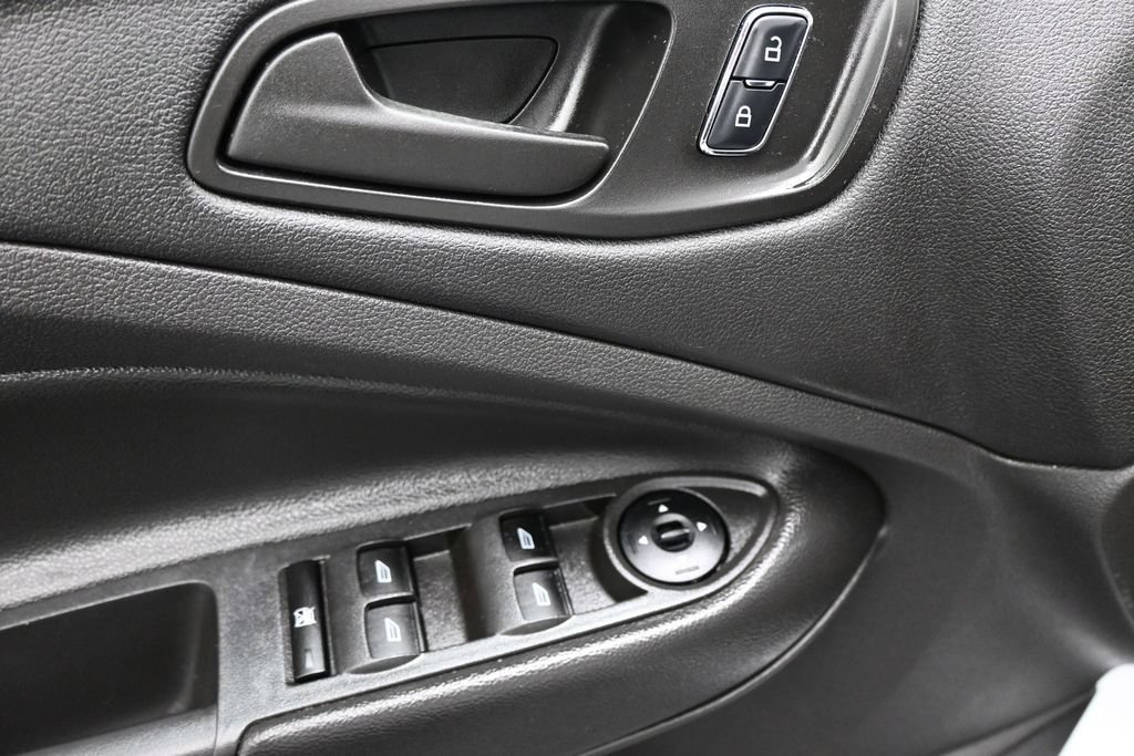 Used 2015 Ford Escape S FWD image 10