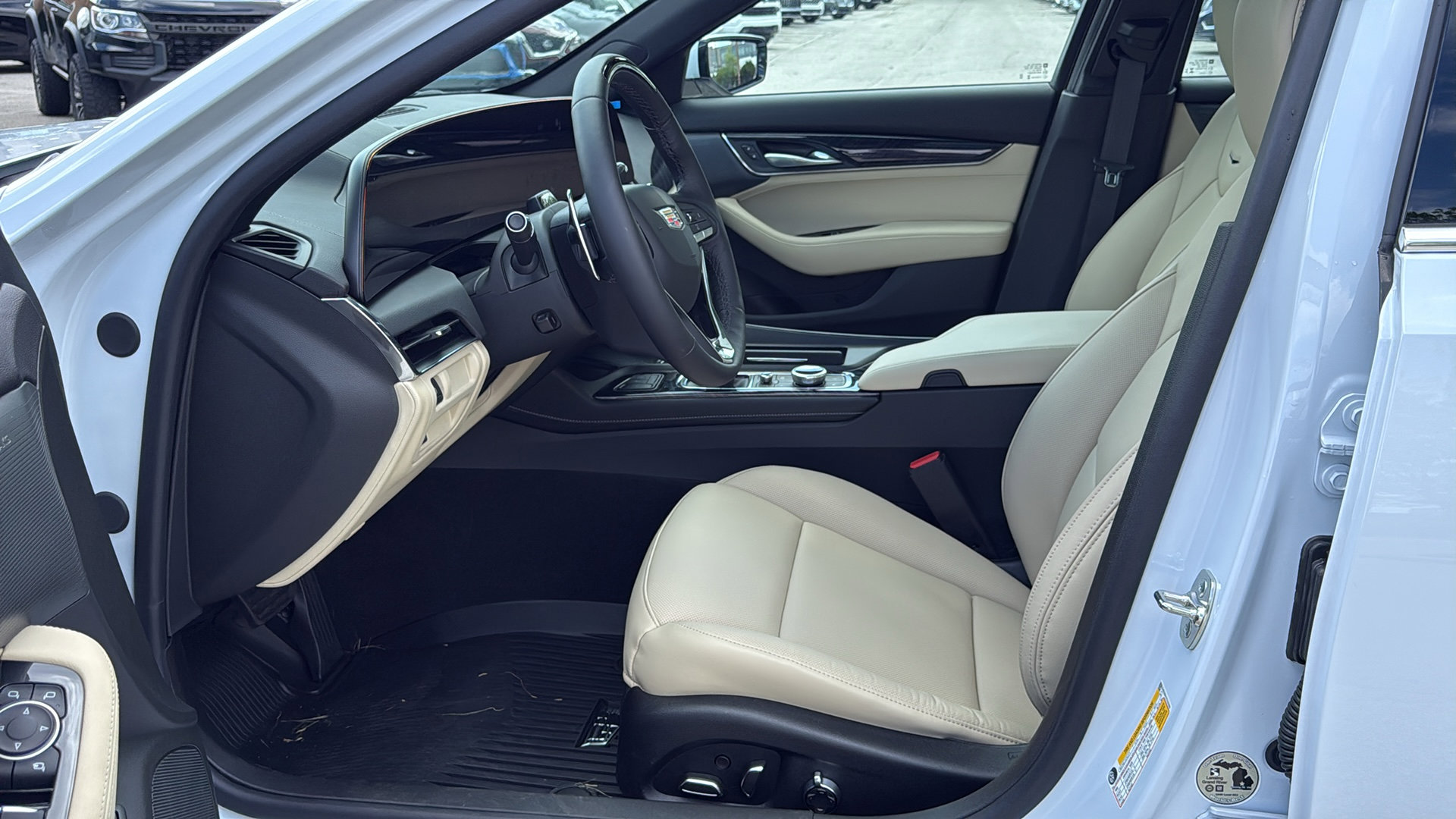 New 2026 Cadillac CT5 Premium Luxury w/ Technology Package AWD/4WD image 8