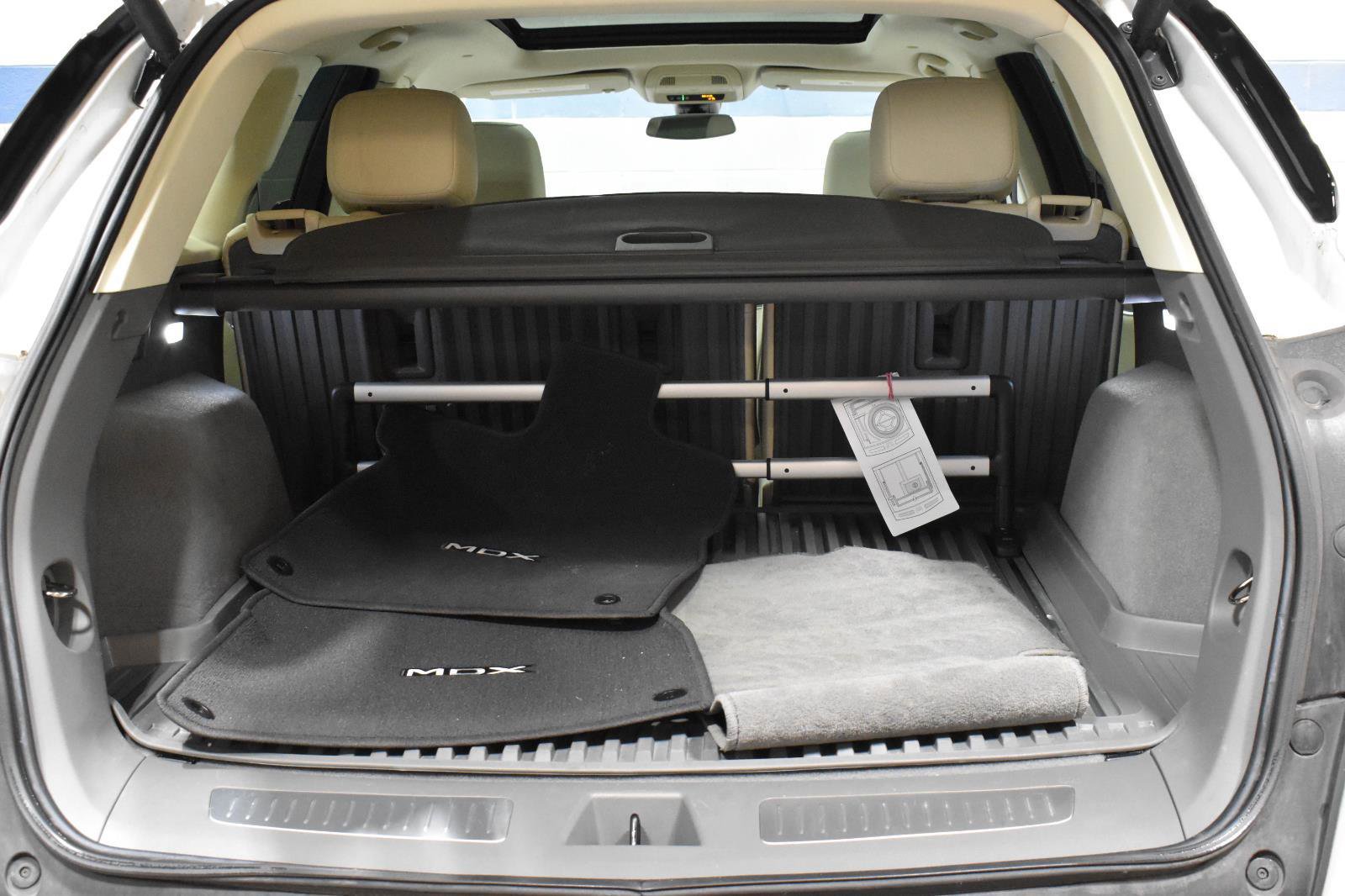 Used 2023 Cadillac XT5 Premium Luxury w/ LPO, Floor Liner Package image 26