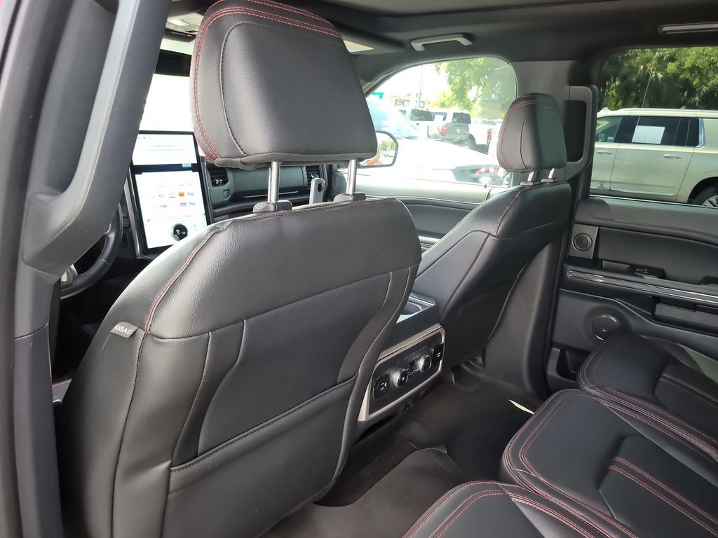 Certified 2022 Ford Expedition Max Limited RWD image 12