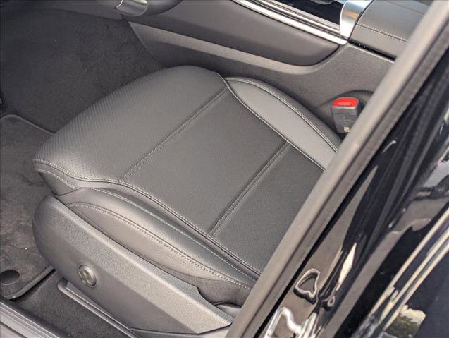 New 2026 Mercedes-Benz GLC 300 image 4