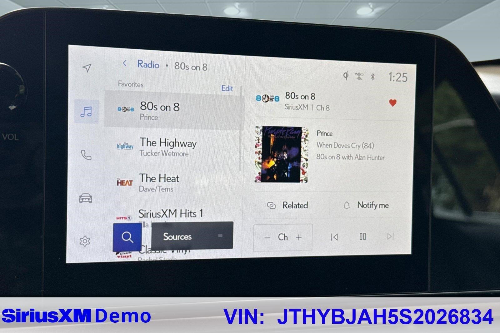 Certified 2025 Lexus UX 300h FWD w/ Accessory Package (Z2) image 36