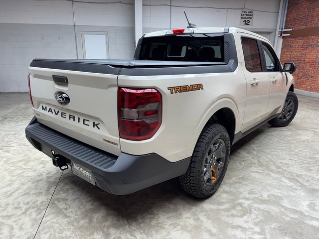 Used 2025 Ford Maverick Tremor image 5