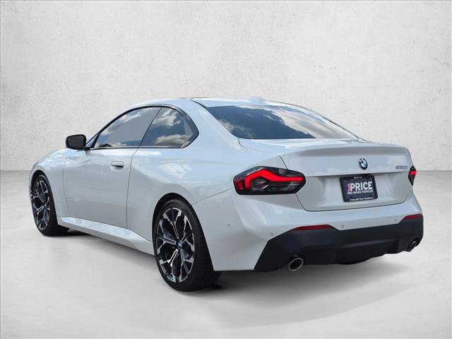 Used 2025 BMW 230i Coupe w/ Convenience Package RWD image 8
