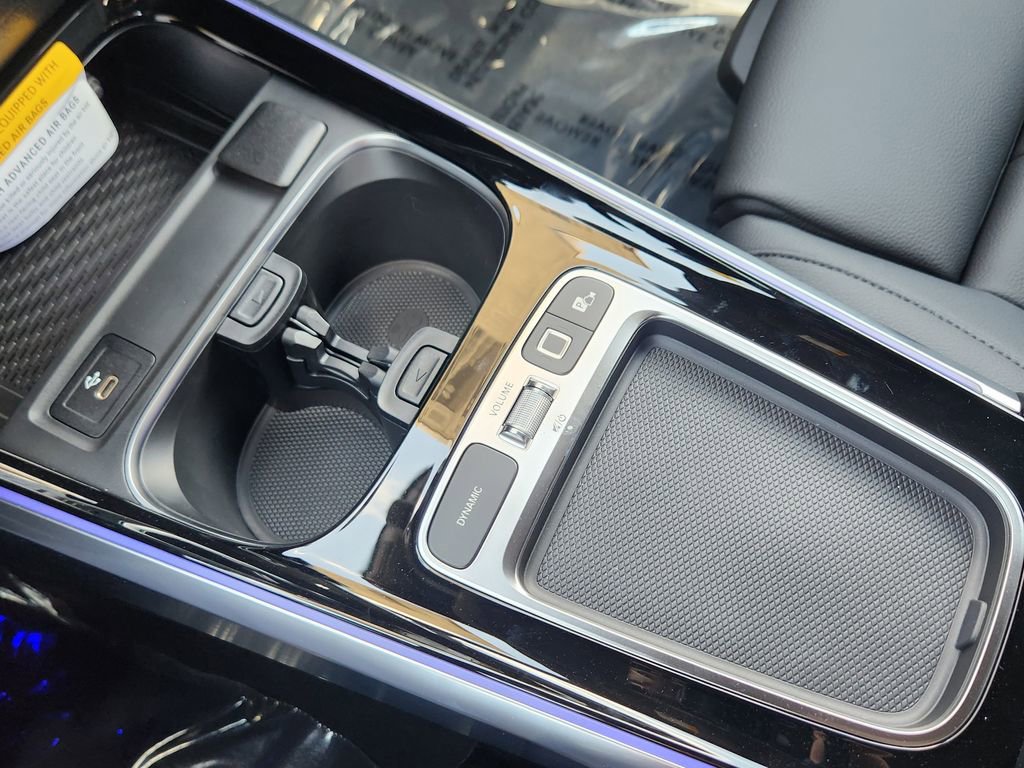 New 2025 Mercedes-Benz GLB 250 4MATIC image 20