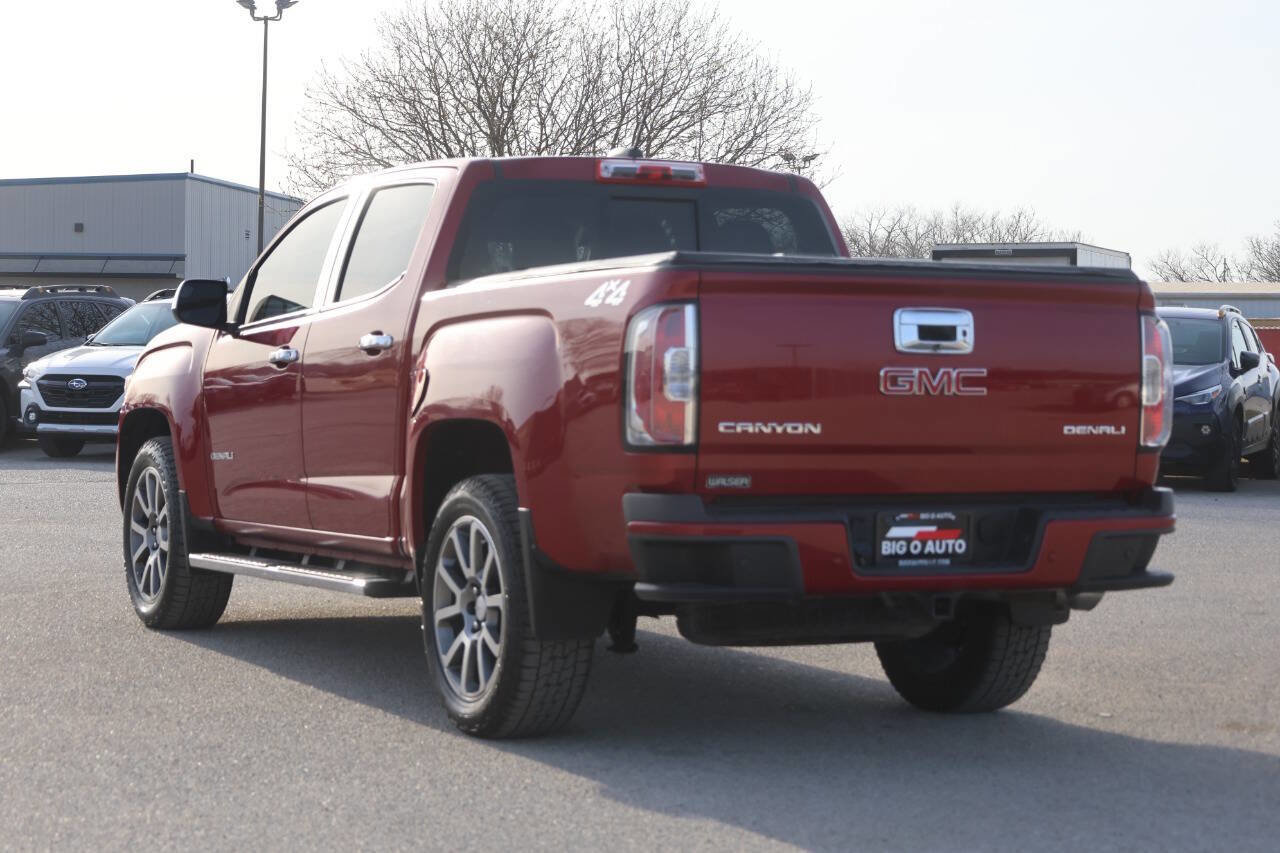 Used 2019 GMC Canyon Denali image 11