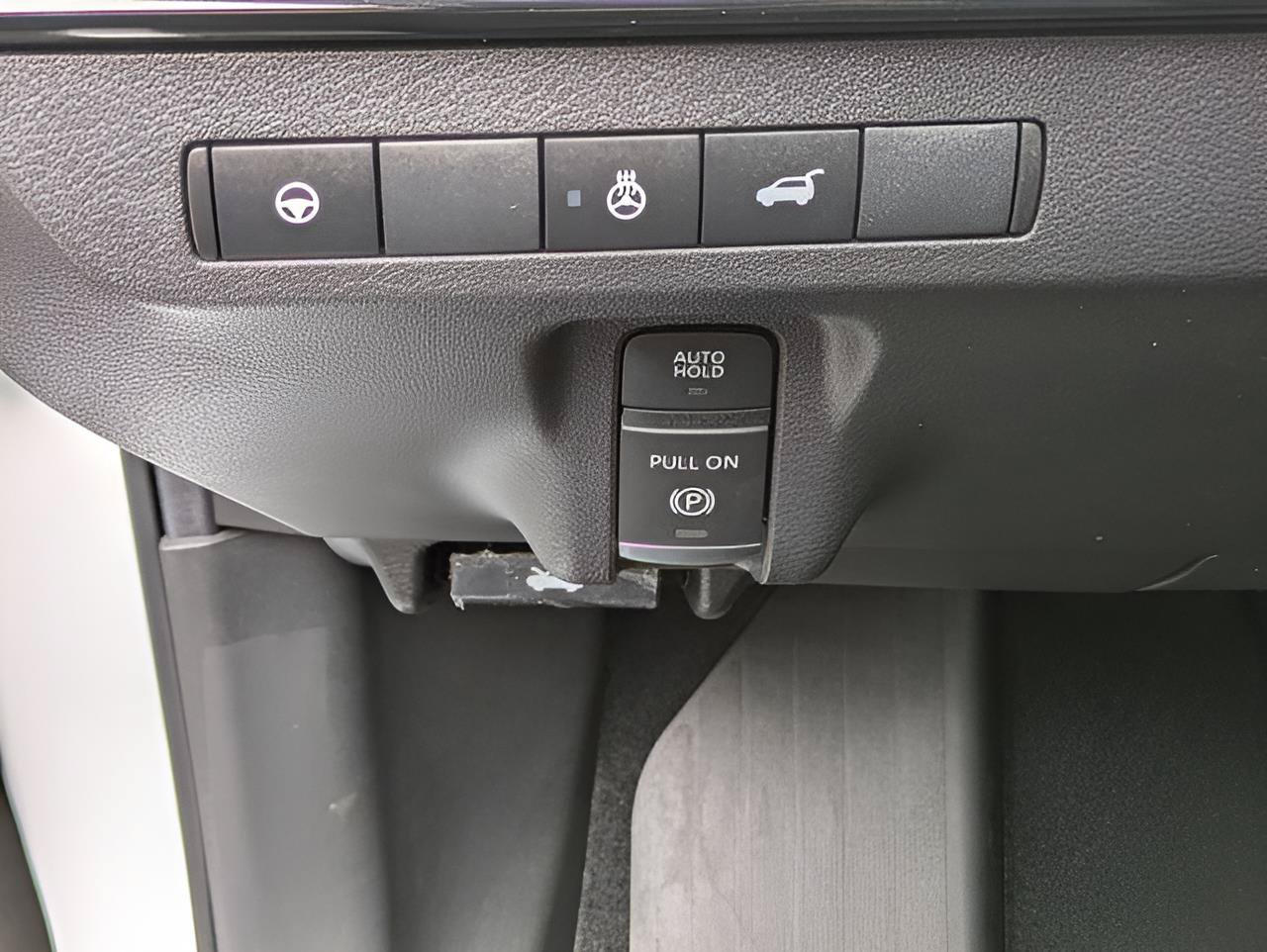 Used 2025 Nissan Murano SL w/ Cargo Package AWD/4WD image 12