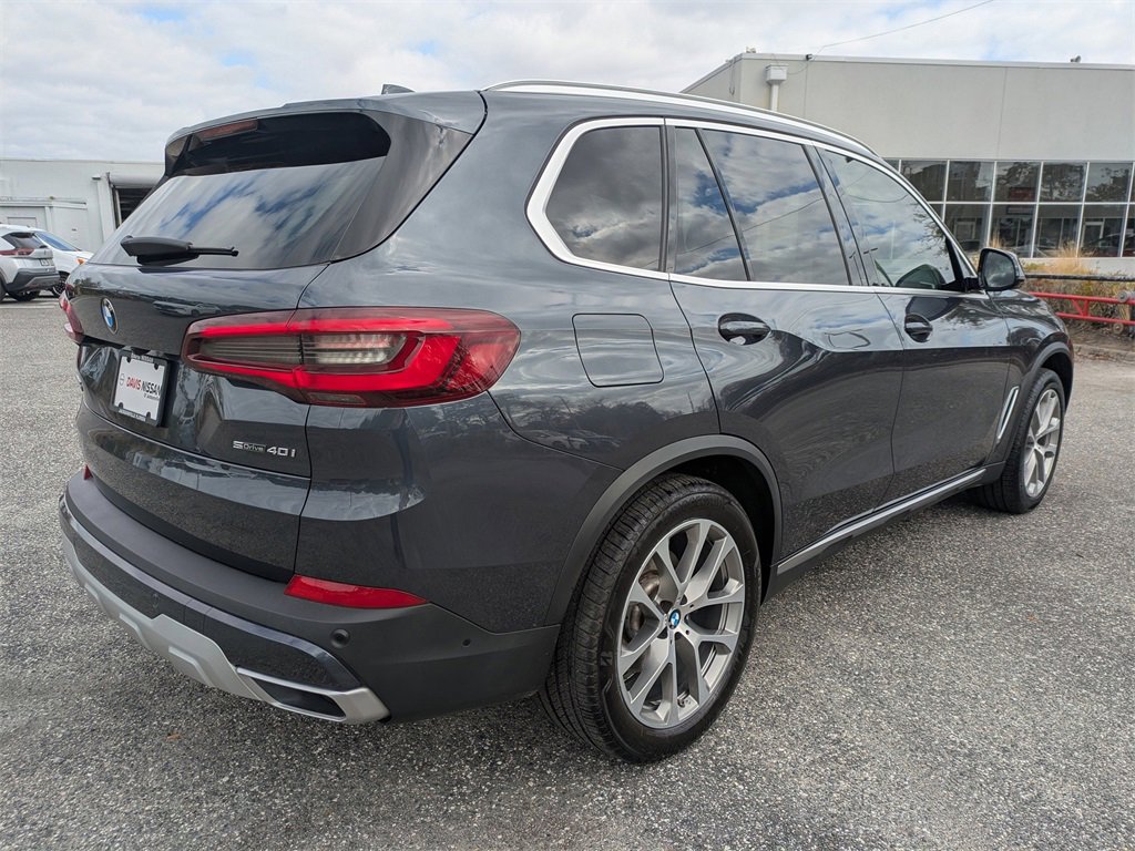 Used 2021 BMW X5 sDrive40i w/ Convenience Package image 4