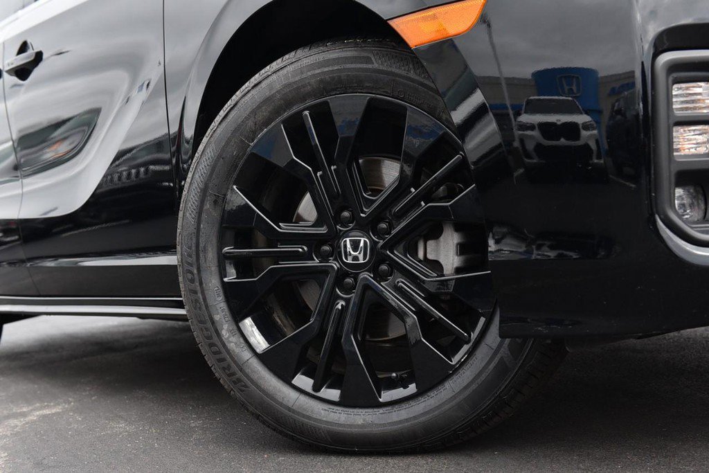 Certified 2025 Honda Odyssey Sport-L image 3