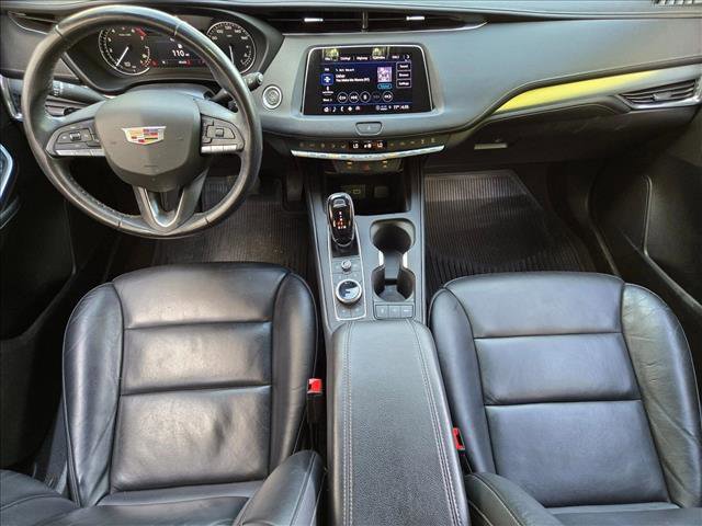 Used 2023 Cadillac XT4 Premium Luxury FWD image 16