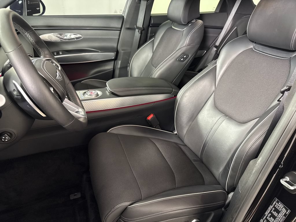 Certified 2024 Genesis GV70 3.5T Sport AWD/4WD image 12