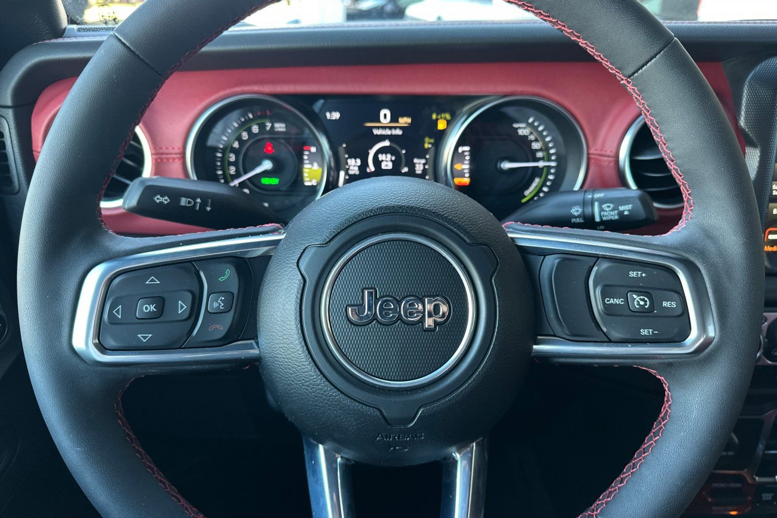 Used 2023 Jeep Wrangler Unlimited Rubicon 4xe AWD/4WD image 20