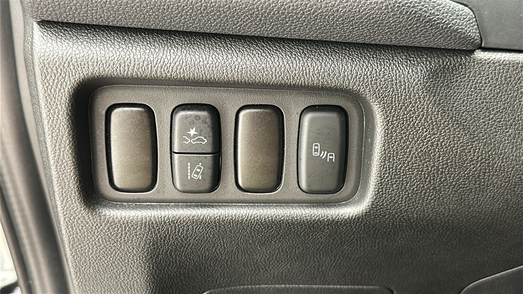 Used 2025 Mitsubishi Outlander Sport AWD image 24