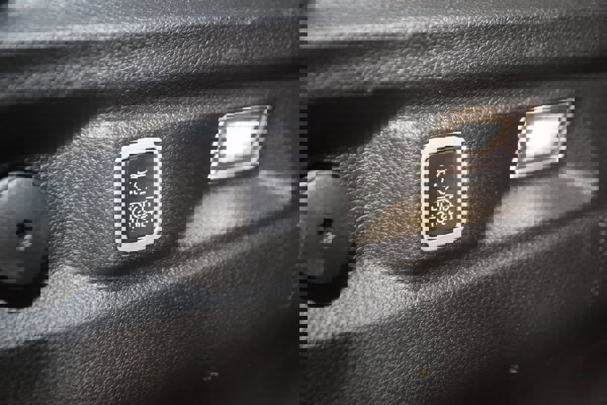 Used 2021 Jeep Grand Cherokee L Limited image 56