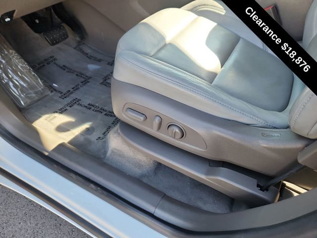 Used 2020 Chevrolet Traverse Premier image 18