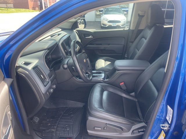 Used 2018 Chevrolet Colorado Z71 w/ LPO, Premium Interior Package AWD/4WD image 9