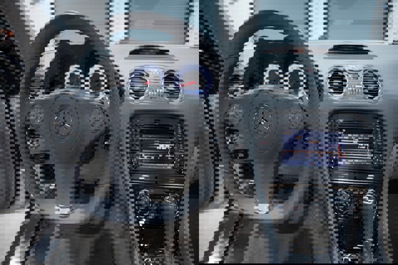 Used 2009 Mercedes-Benz SL 65 AMG image 24