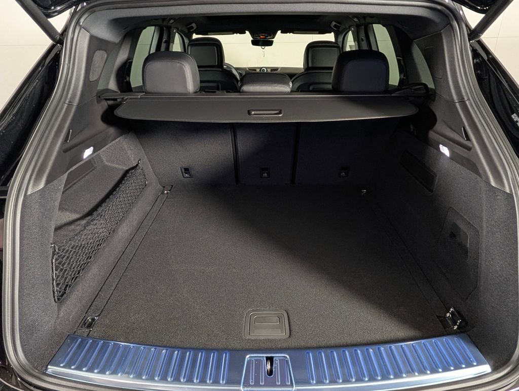 New 2026 Porsche Cayenne AWD/4WD image 17