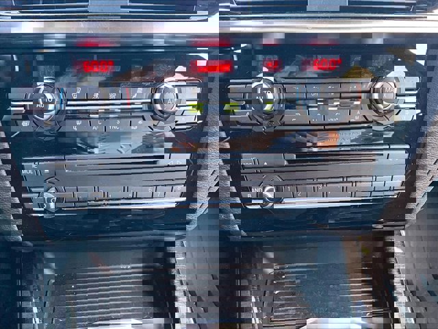 Used 2016 BMW X3 xDrive28i image 23