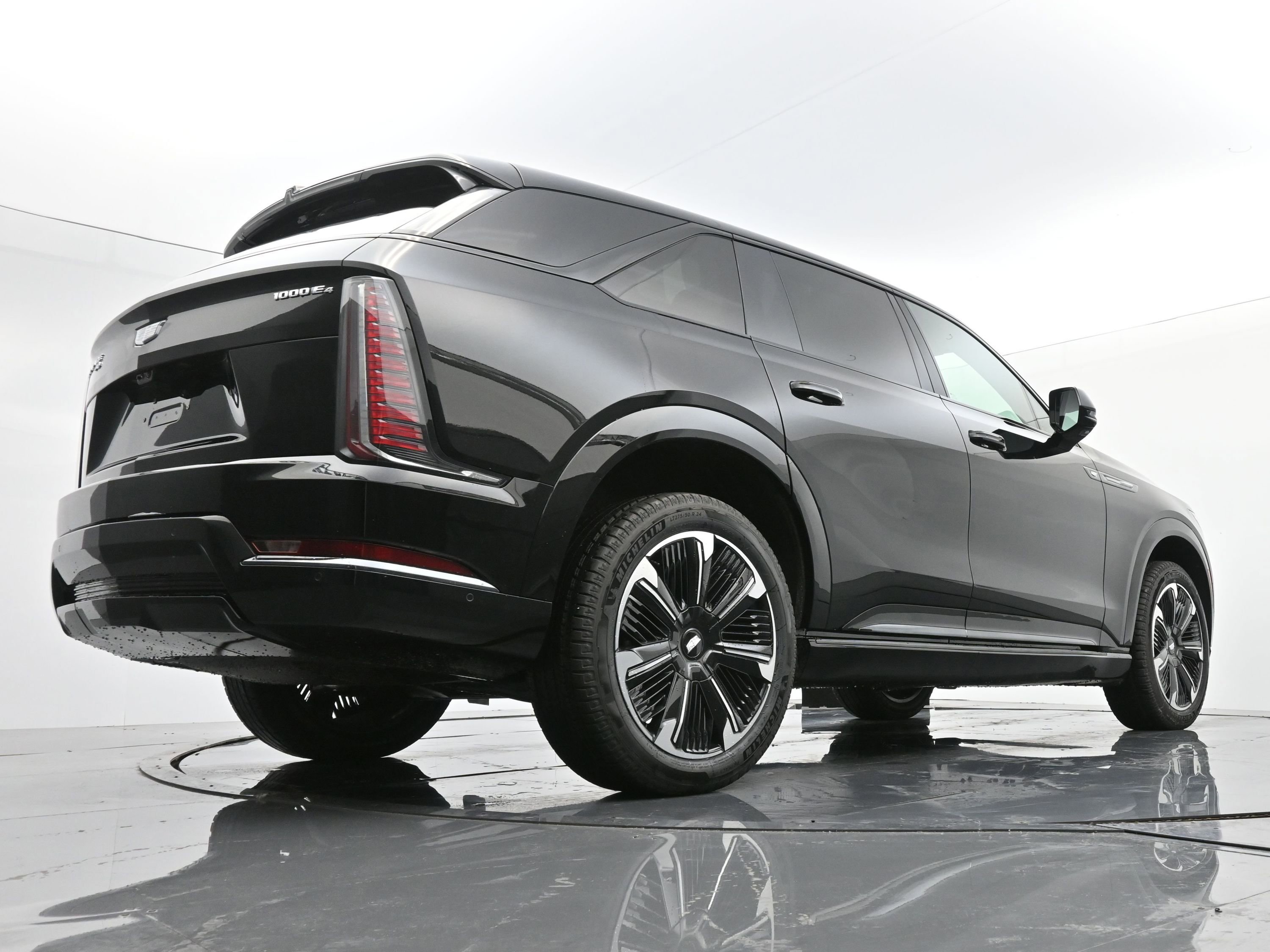 New 2025 Cadillac Escalade IQ Sport 2 image 19