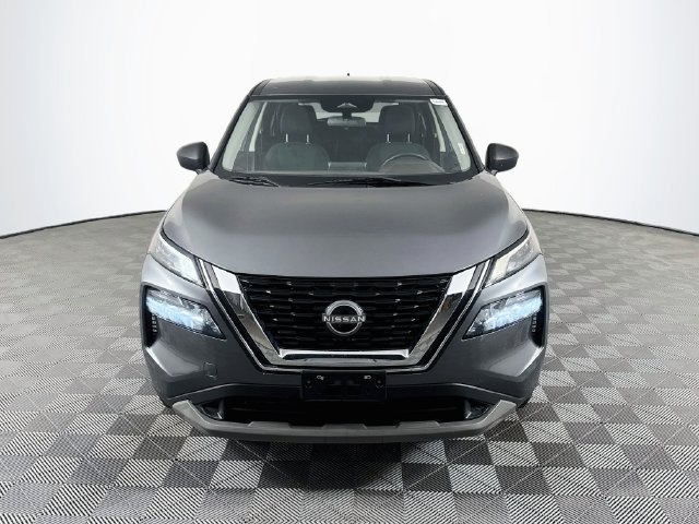 Used 2023 Nissan Rogue S FWD image 2