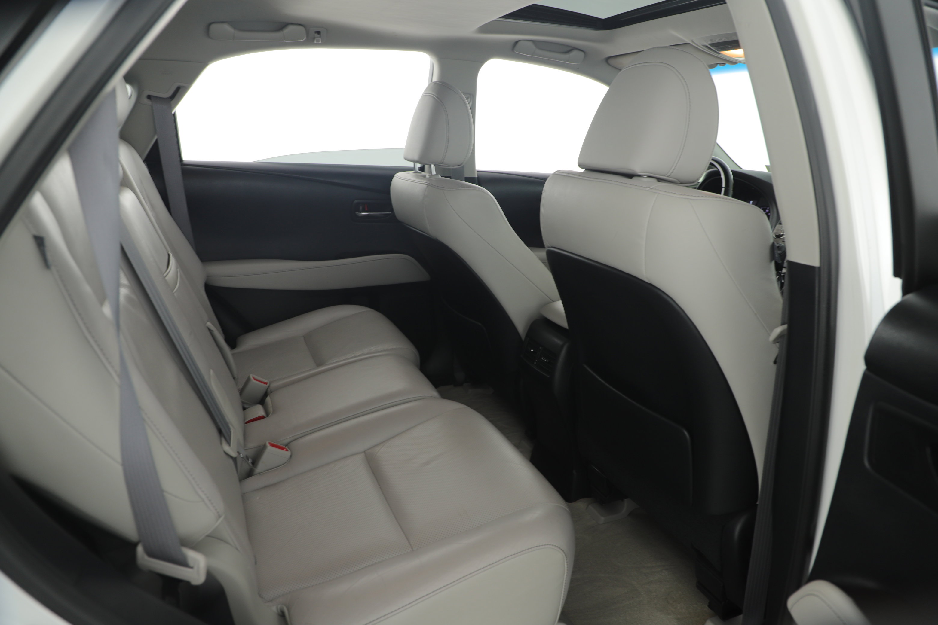 Used 2014 Lexus RX 450h FWD image 23