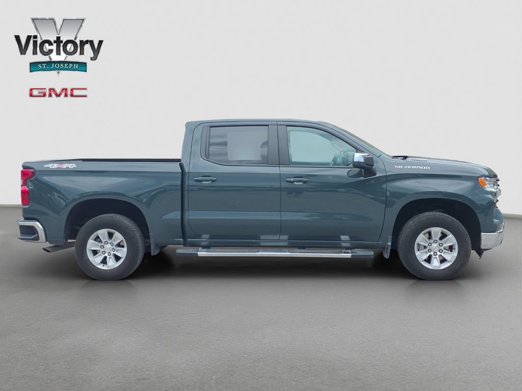 Used 2025 Chevrolet Silverado 1500 LT w/ Protection Package AWD/4WD image 16