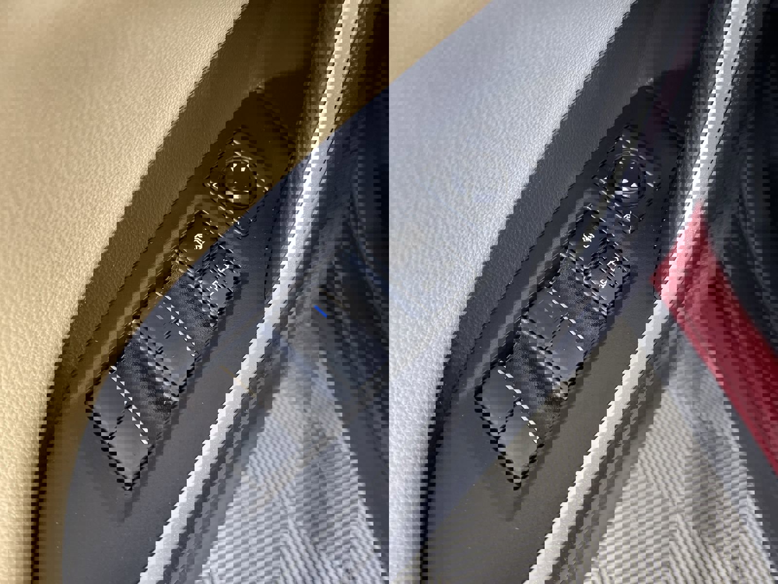 Used 2020 Toyota RAV4 Limited image 14