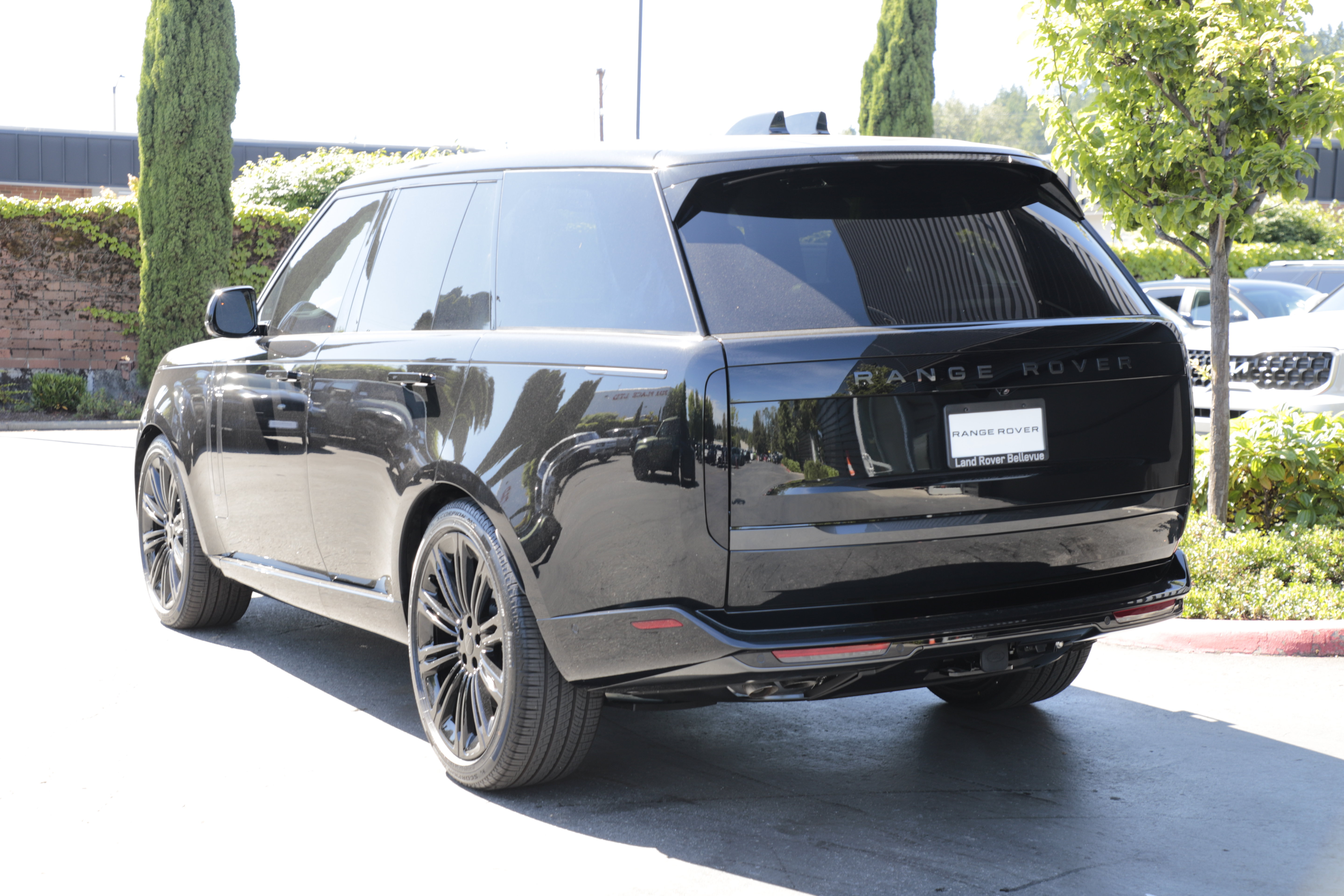 New 2026 Land Rover Range Rover SE AWD/4WD image 6