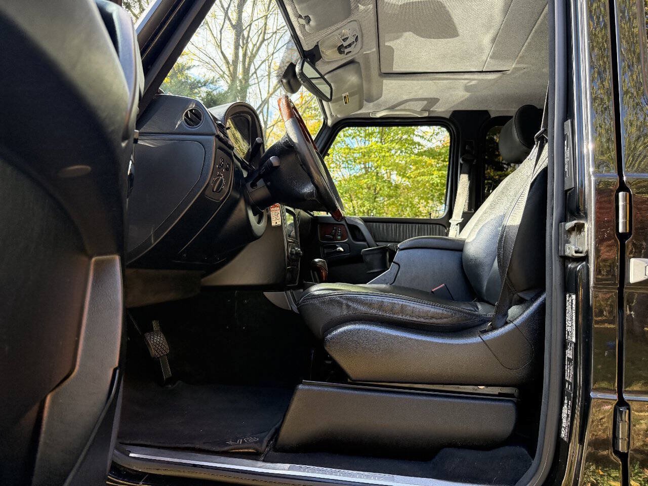 Used 2002 Mercedes-Benz G 500 image 23
