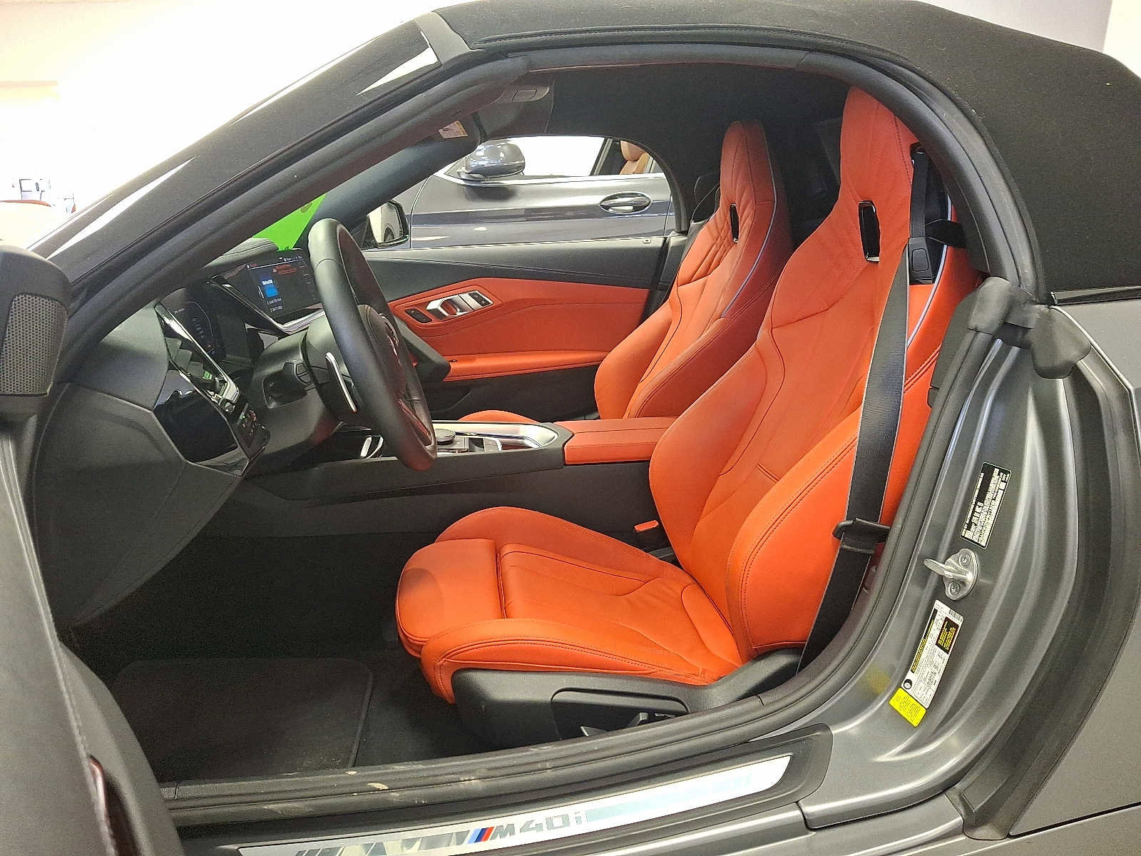 Certified 2023 BMW Z4 M40i w/ Premium Package image 9