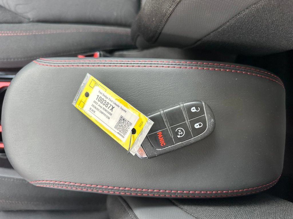 Used 2022 Jeep Renegade Trailhawk AWD/4WD image 50