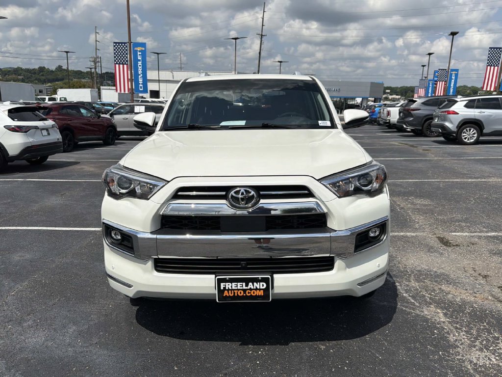 Used 2023 Toyota 4Runner Limited RWD image 8