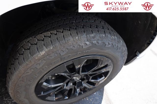 Used 2024 Chevrolet Silverado 1500 LTZ w/ Technology Package image 33