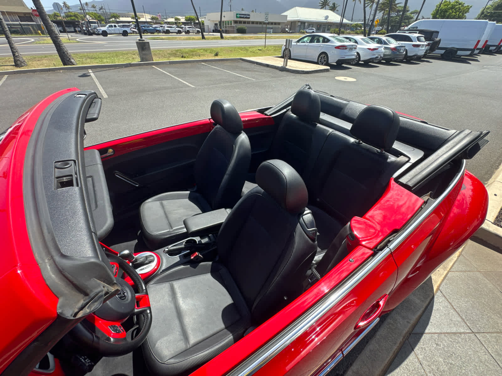 Used 2019 Volkswagen Beetle 2.0T S FWD image 9