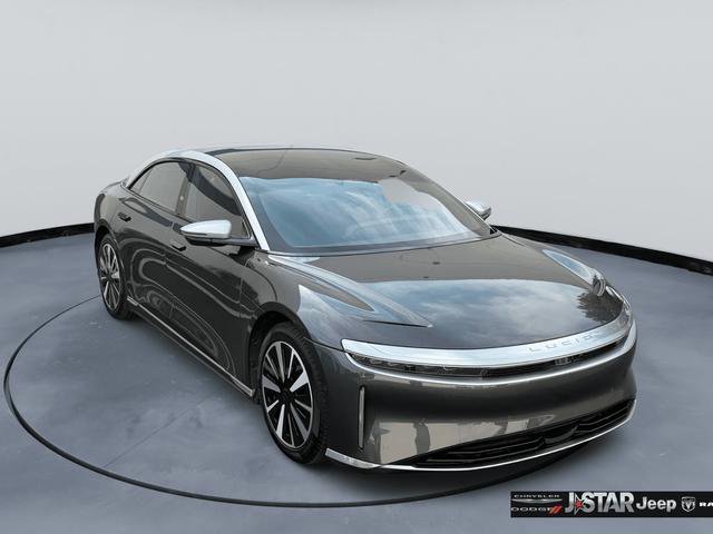 Used 2022 Lucid Air Grand Touring image 2