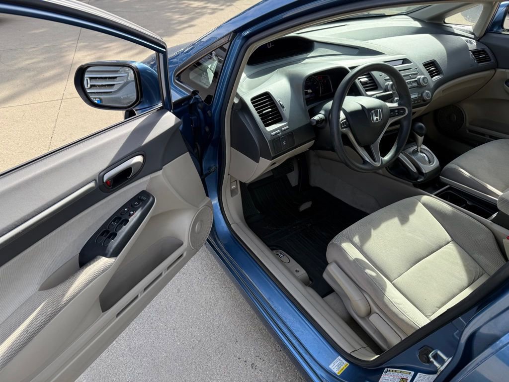 Used 2010 Honda Civic Hybrid Sedan image 10