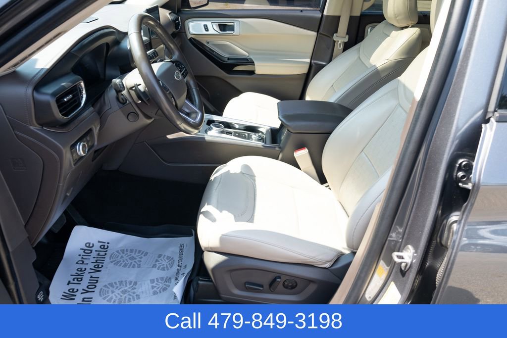 Used 2021 Ford Explorer Platinum w/ Equipment Group 601A image 17