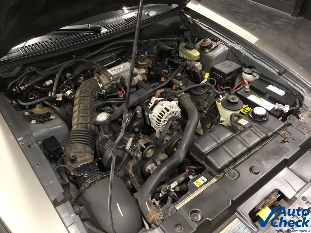 Used 2001 Ford Mustang GT image 40