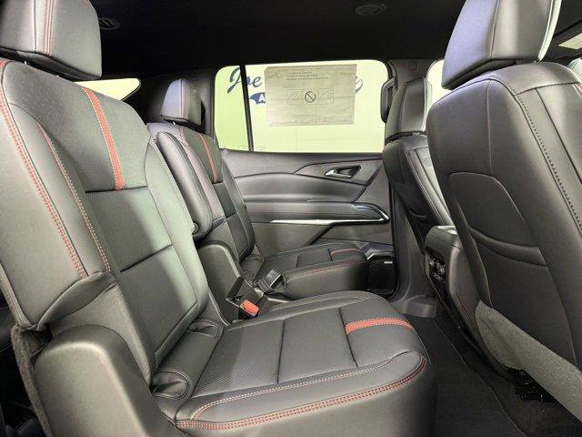 New 2026 Chevrolet Traverse RS image 21